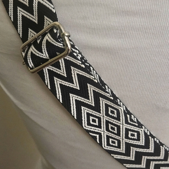 New W Tags Coco & Carmen Rhea Sling Bag/ Crossbody Leather Handbag Detach Strap - Picture 5 of 10